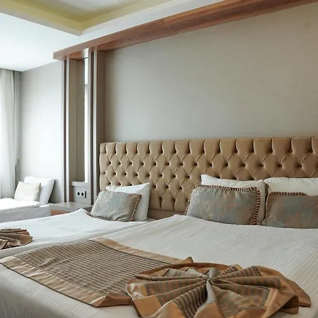 Hotel Enerji 3*